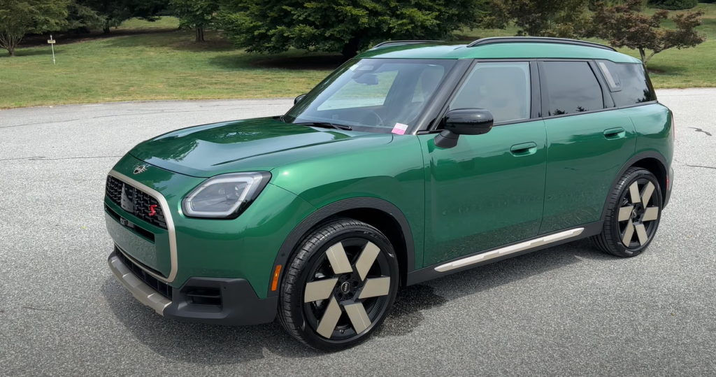 2025 Mini Countryman S