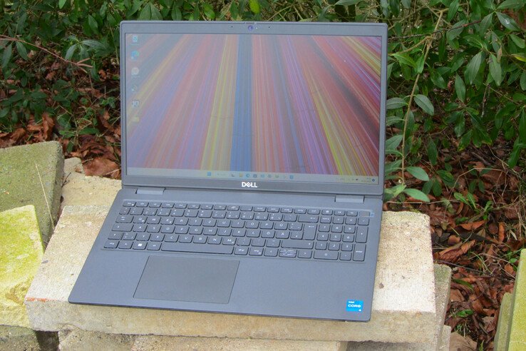 Dell Vostro 3520 (i5 Variant)