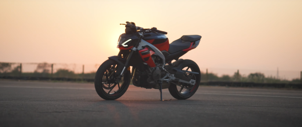 APRILIA TUONO 457