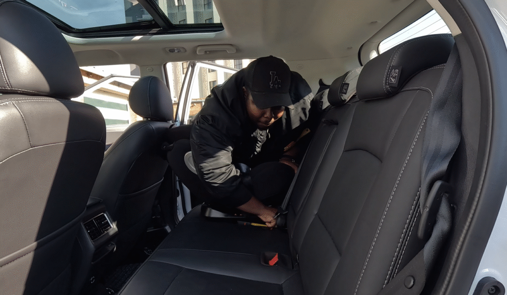 MAHINDRA XUV 3X0