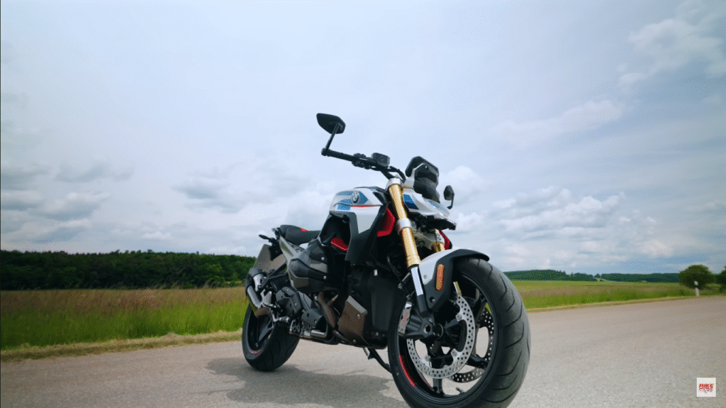 BMW R 1300 R